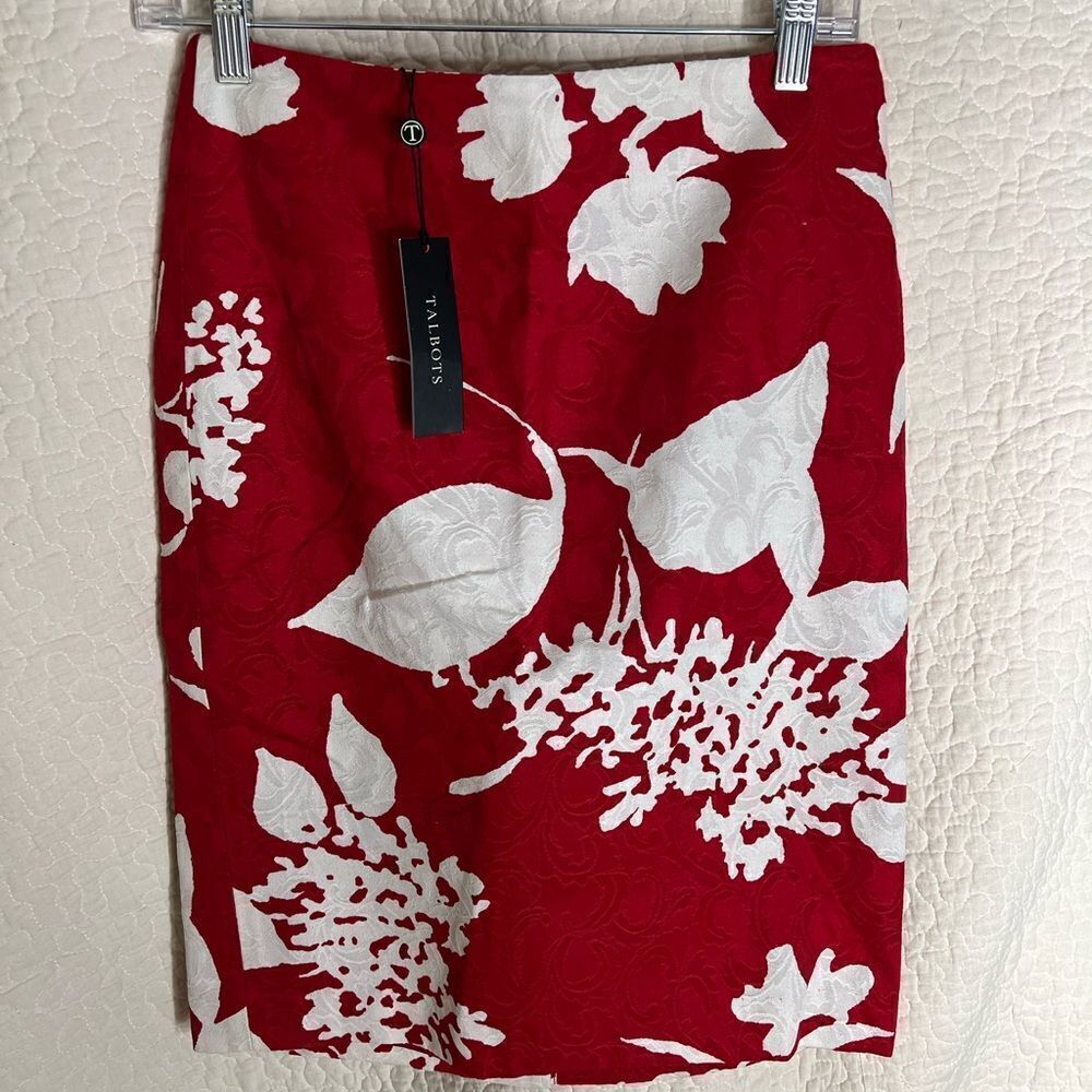 NWT Talbots Red and Off-White Patterned Skirt - Picture 2 of 5
